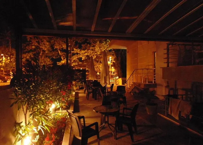 Apartahotel Kallisto 3*